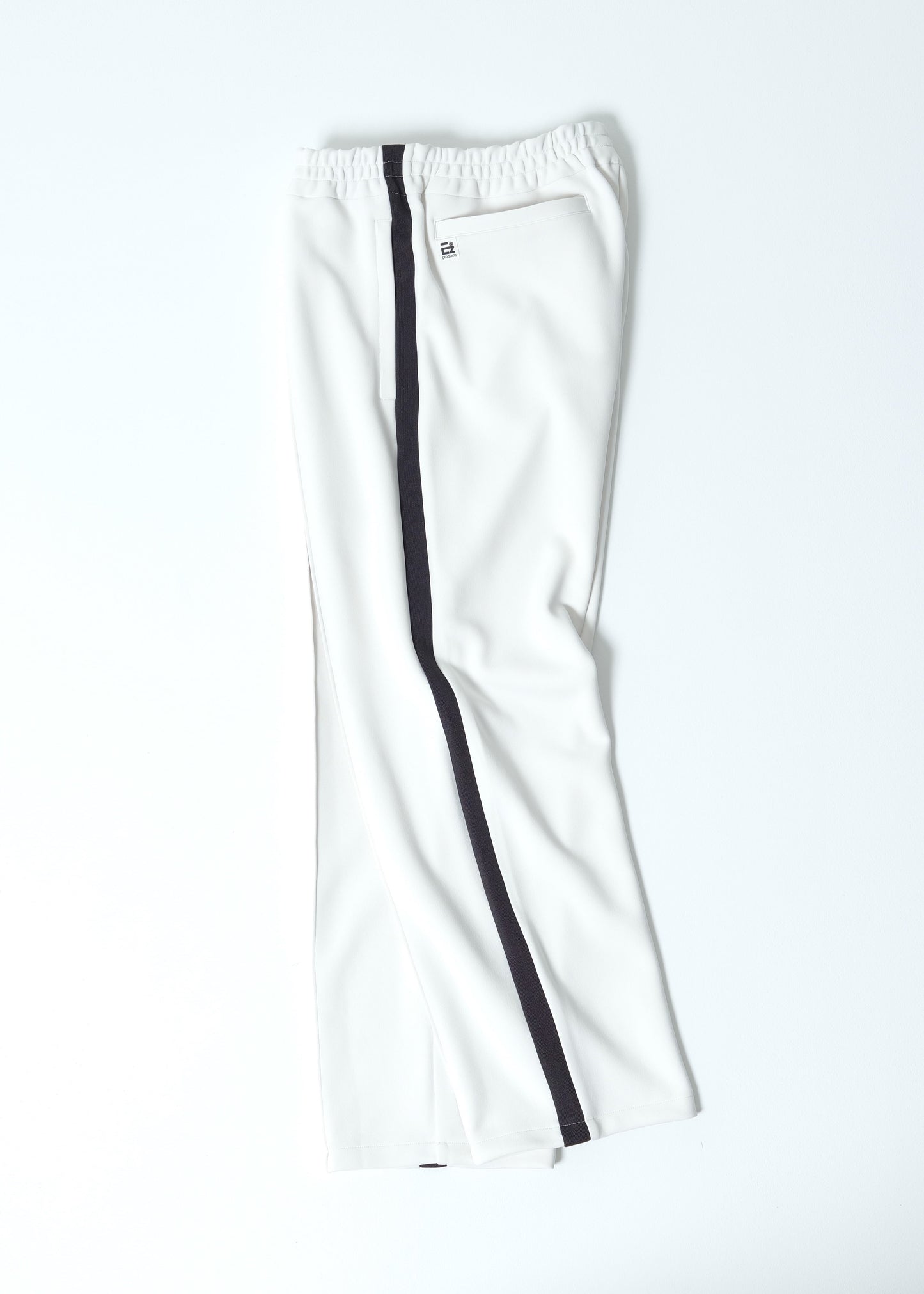 EZ Track Pant 1 (white / black line)