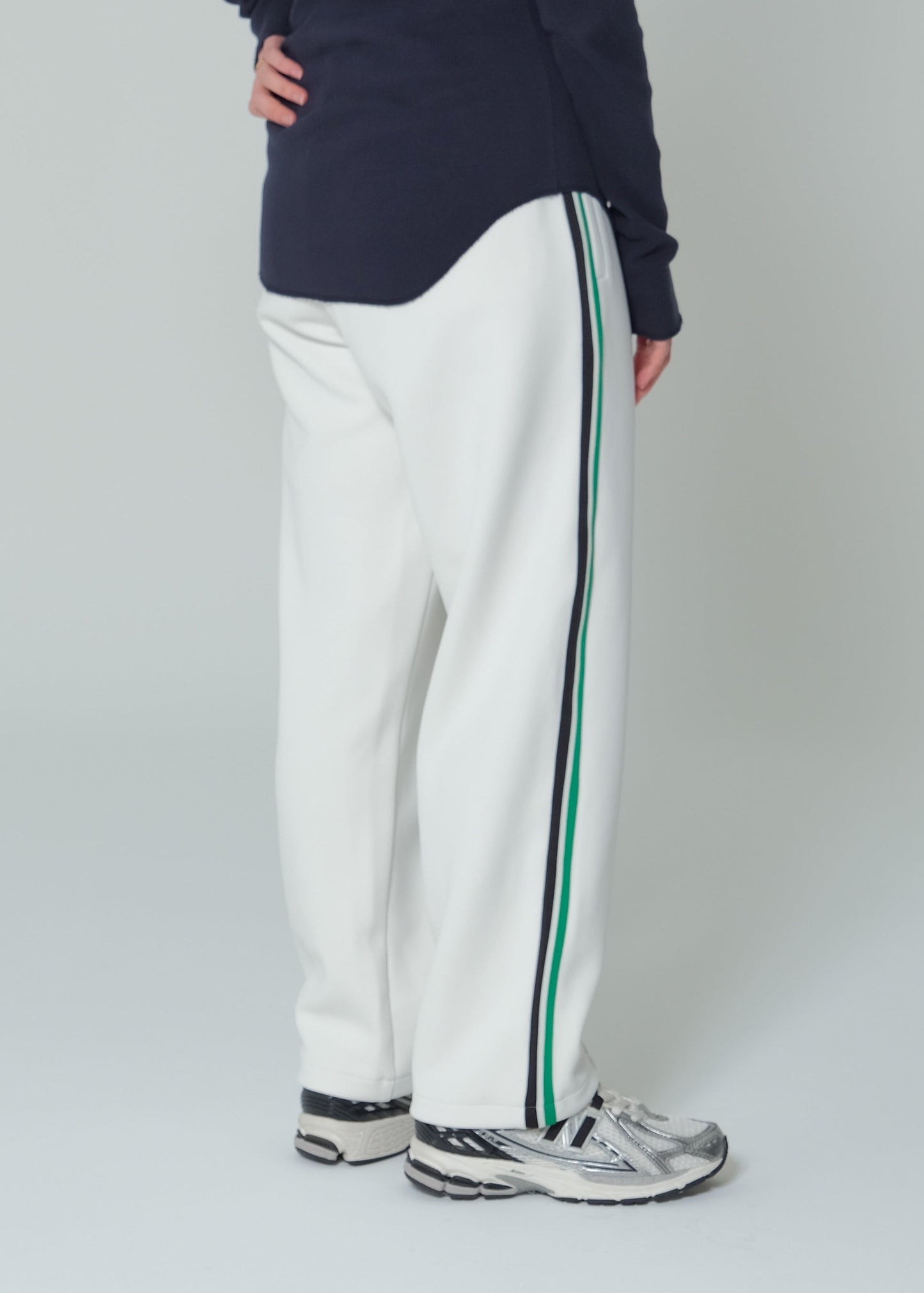 EZ Track Pant 3 (white / green&black line)