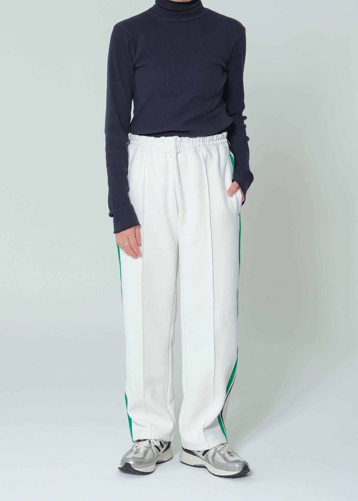 EZ Track Pant 3 (white / green&black line)