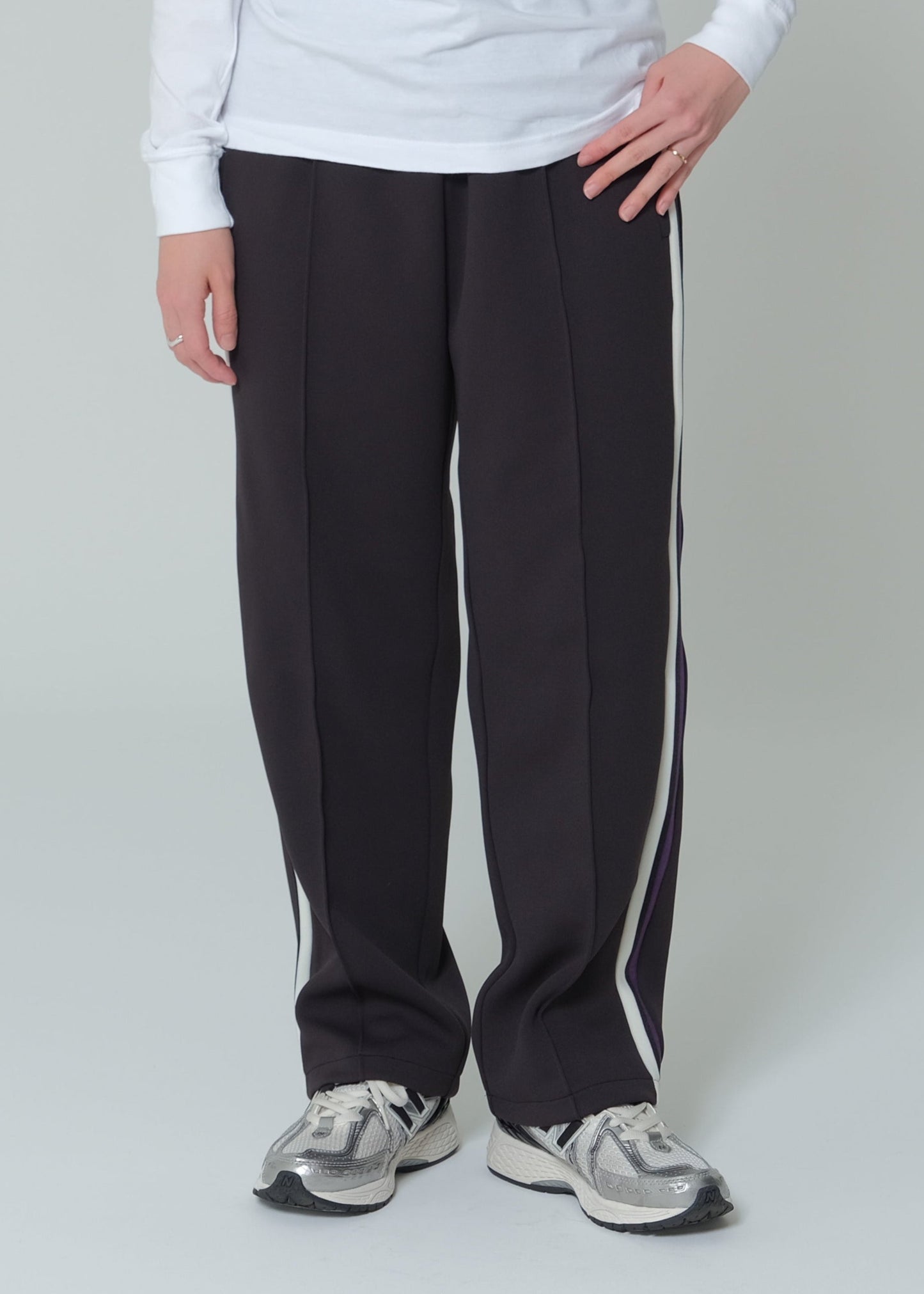 EZ Track Pant 3 (black / white&purple line)
