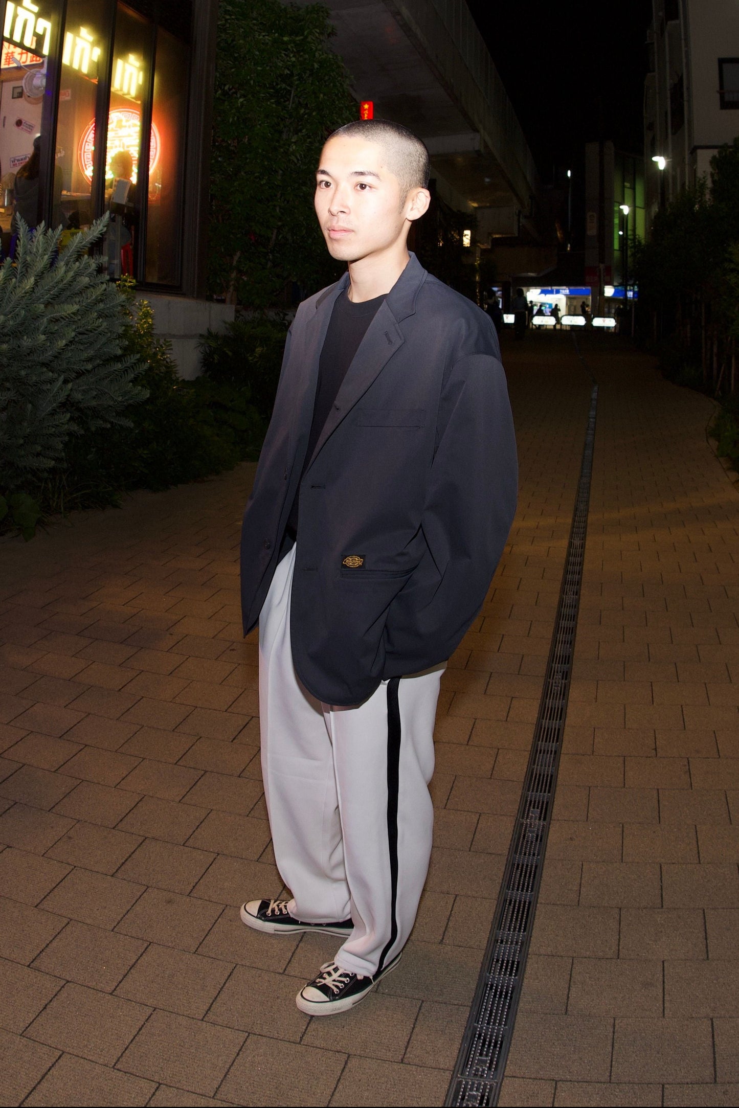 EZ Track Pant 1 (white / black line)