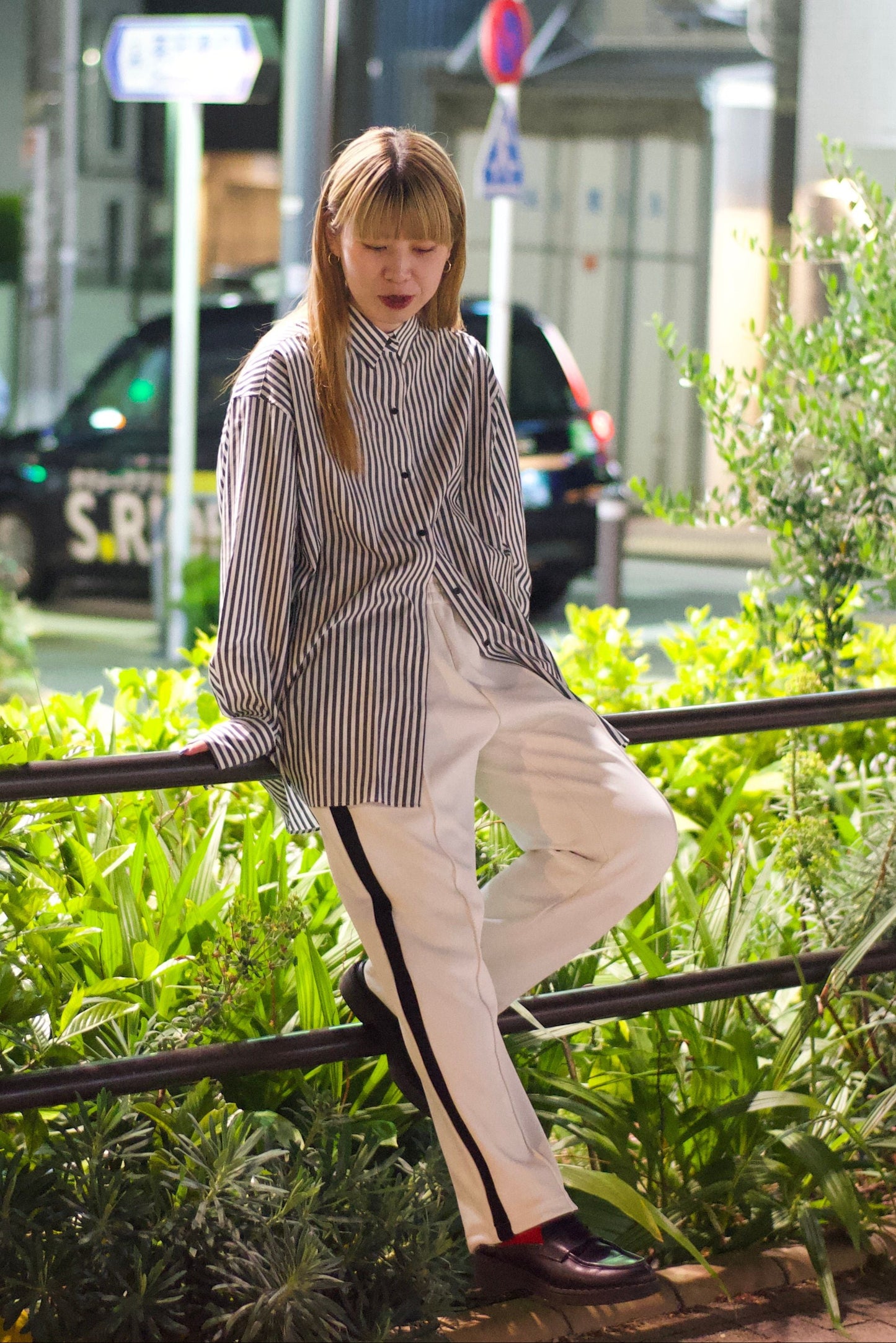 EZ Track Pant 1 (white / black line)